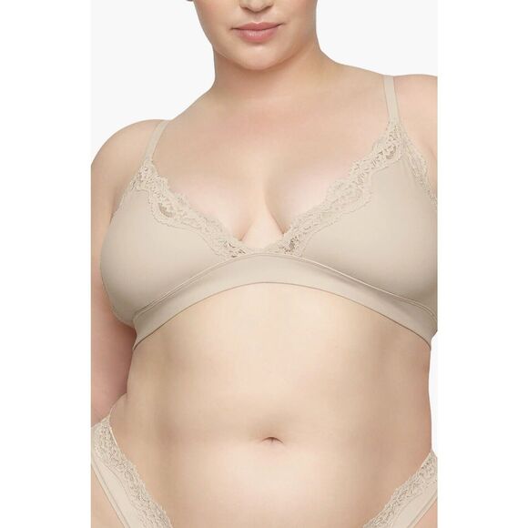 Skims Fits Everybody Lace Triangle Bralette Sand Nwt Size XXS - Picture 1 of 5